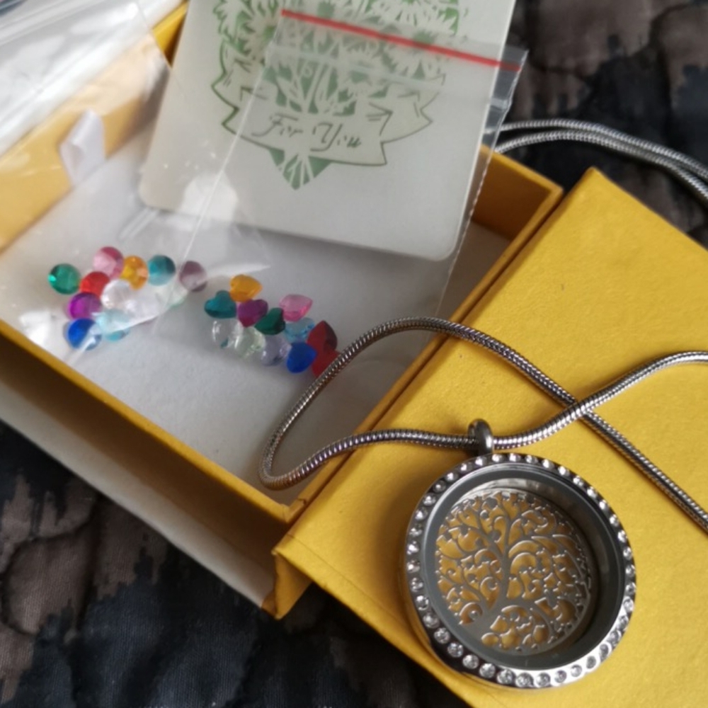 Mother's Day birthstone floating locket